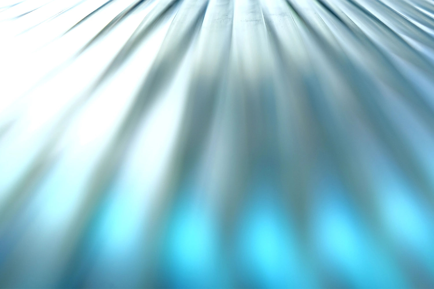 Dettaglio di una lastra di vetro ondulata